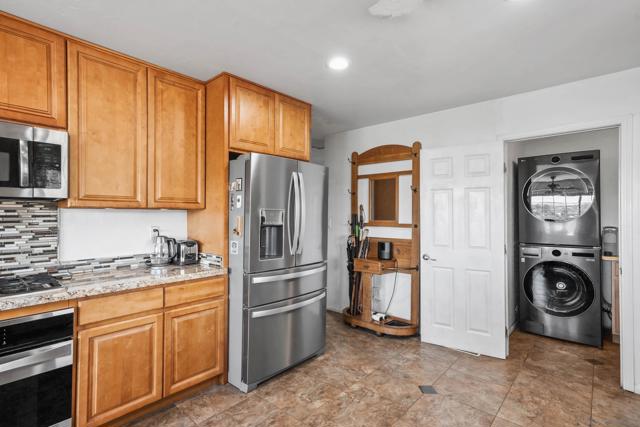 9784 Mizpah Spur, Descanso CA: https://media.crmls.org/mediaz/73851388-7e80-4a21-863c-5998e37822d7.jpg