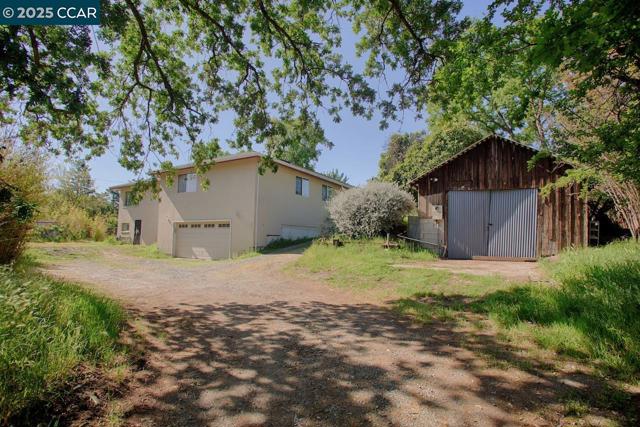 Image 7 of 34 For 211 Vallecito Ln