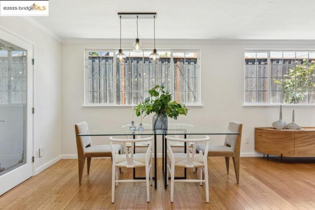 3308 Ahern CT, Richmond CA: https://media.crmls.org/mediaz/7386f5e9-9924-4d49-8a3b-4586710c45f1.jpg