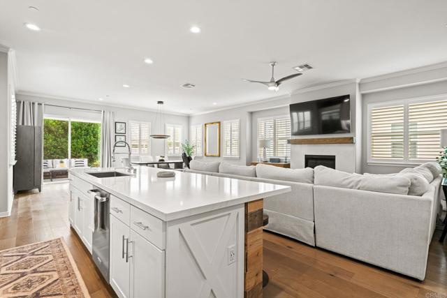 Detail Gallery Image 13 of 52 For 1428 Mackinnon Ave, Cardiff By The Sea,  CA 92007 - 4 Beds | 4 Baths