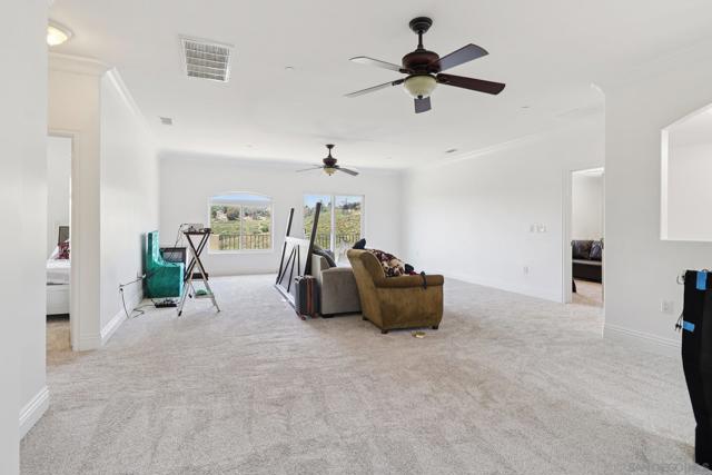 19075 Caesar Drive, Ramona CA: https://media.crmls.org/mediaz/73899720-0737-42b7-adb9-7527a00bb7d3.jpg