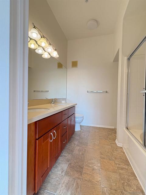 Image 10 of 22 For 12360 Carmel Country Rd  301