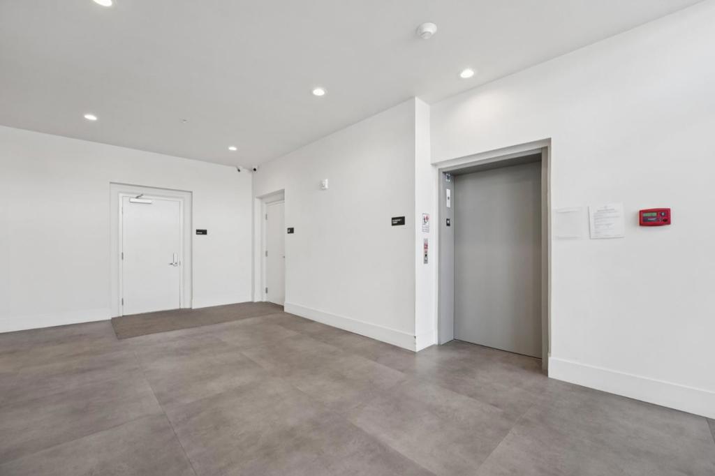 MLS #ML82018035 image #52