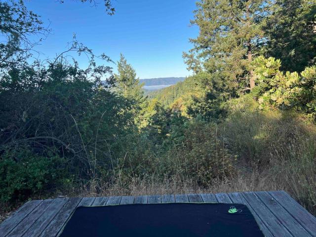 950 Oak Ridge Road, Los Gatos CA: https://media.crmls.org/mediaz/738d7849-7891-466f-abd3-4b44a75b9a2f.jpg