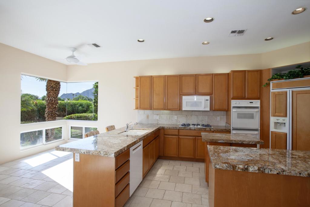 MLS #219138051DA image #15