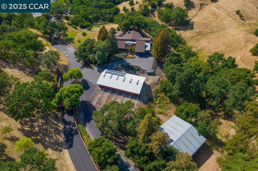 575 Morecroft Rd
