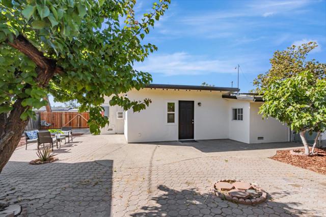 1303 Mcginness Avenue, San Jose CA: https://media.crmls.org/mediaz/738de092-a46b-4e10-9b1d-31465c95ba83.jpg