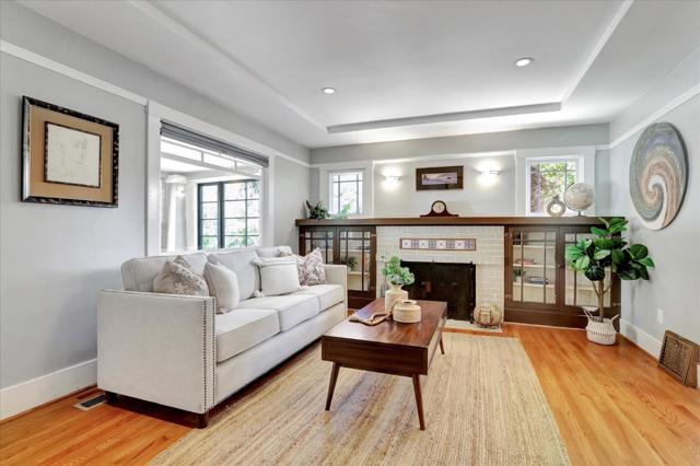 Image 10 of 79 For 355 17th Street