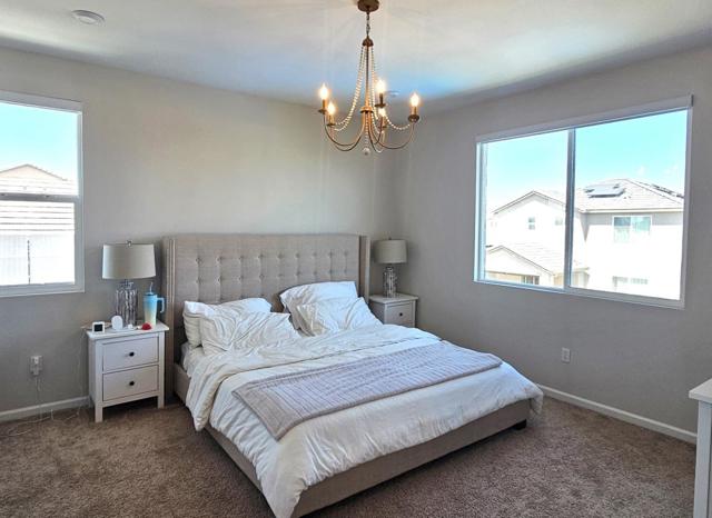 8285 Courage Drive, Sacramento CA: https://media.crmls.org/mediaz/738e2ff5-4aac-4834-9155-8270bdb79b48.jpg
