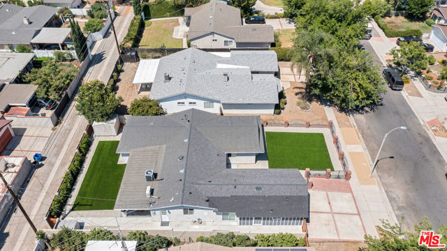 24114 Gilmore Street, West Hills CA: https://media.crmls.org/mediaz/738ee60b-1fa7-42c8-a6c7-4135a4dbb341.jpg