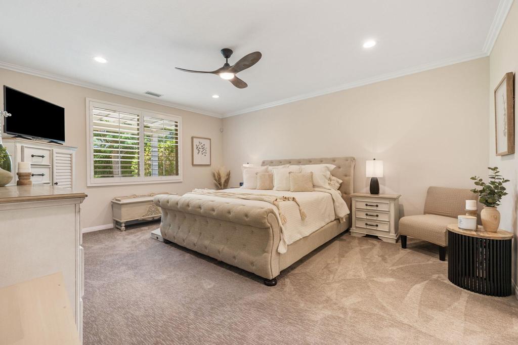 MLS #219135588DA image #18