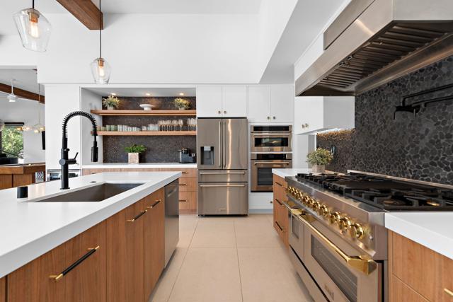 43421 Joshua Road, Rancho Mirage CA: https://media.crmls.org/mediaz/739077c6-317f-44a0-b383-3f9960dba5e5.jpg