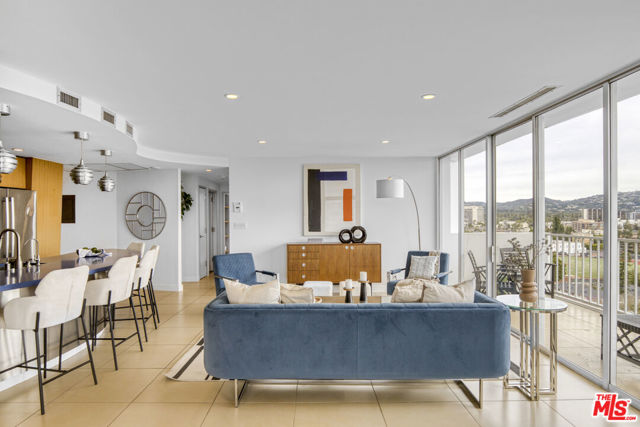 2170 Century Parkway, Los Angeles CA: https://media.crmls.org/mediaz/73917c7b-f4e3-4193-a7e2-d631667e674a.jpg