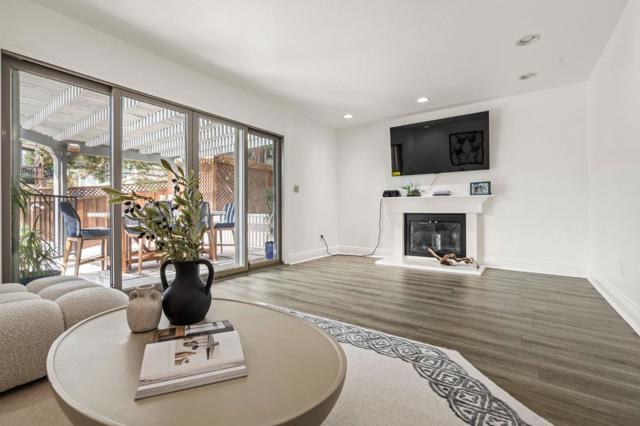 3 Saint Louis Lane, Pleasant Hill CA: https://media.crmls.org/mediaz/73922acc-2cba-40a8-91b8-28af4964f26d.jpg