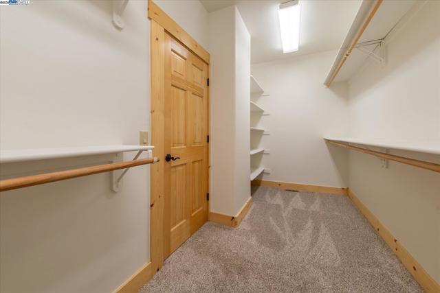10023 S River Street, Truckee CA: https://media.crmls.org/mediaz/7392f620-b819-406f-9a9d-4e99845dcc97.jpg