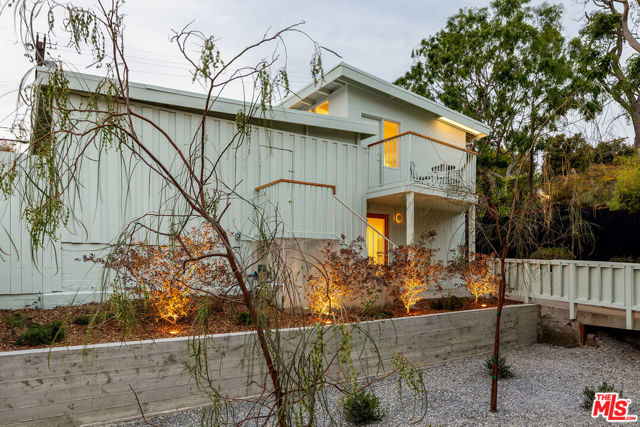 2052 Cerro Gordo Street, Los Angeles CA: https://media.crmls.org/mediaz/7393163e-e8eb-4c61-a9c7-b1ab5ced2490.jpg