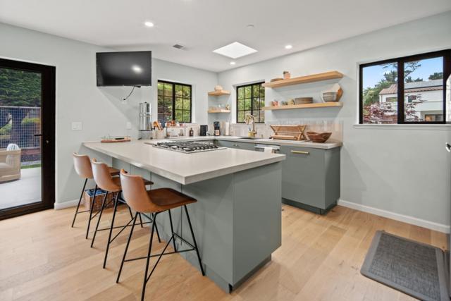 543 Asilomar Boulevard, Pacific Grove CA: https://media.crmls.org/mediaz/7394fa1c-b1d0-4e1f-a547-dd18d09e5c82.jpg