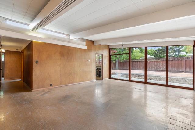 3728 Carlson Circle, Palo Alto CA: https://media.crmls.org/mediaz/7395464c-0cef-4111-a110-0df58a47a8f1.jpg