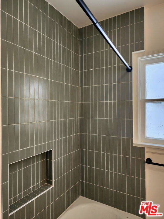 339 N Gardner Street, Los Angeles CA: https://media.crmls.org/mediaz/7395477f-c3c3-4ace-a687-9c5e9d9358b2.jpg