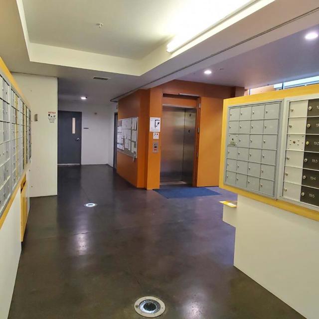 888 7th Street, San Francisco CA: https://media.crmls.org/mediaz/73970be6-2b6b-4243-b18c-ba5fa7a4c57f.jpg