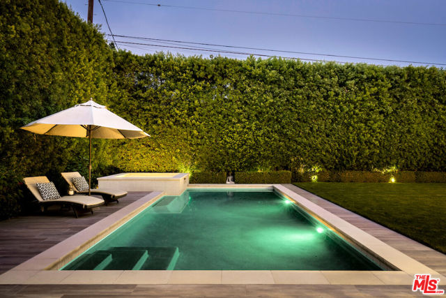 Drew Fenton | 456 N Bowling Green Way Los Angeles CA | MLS: 7251586