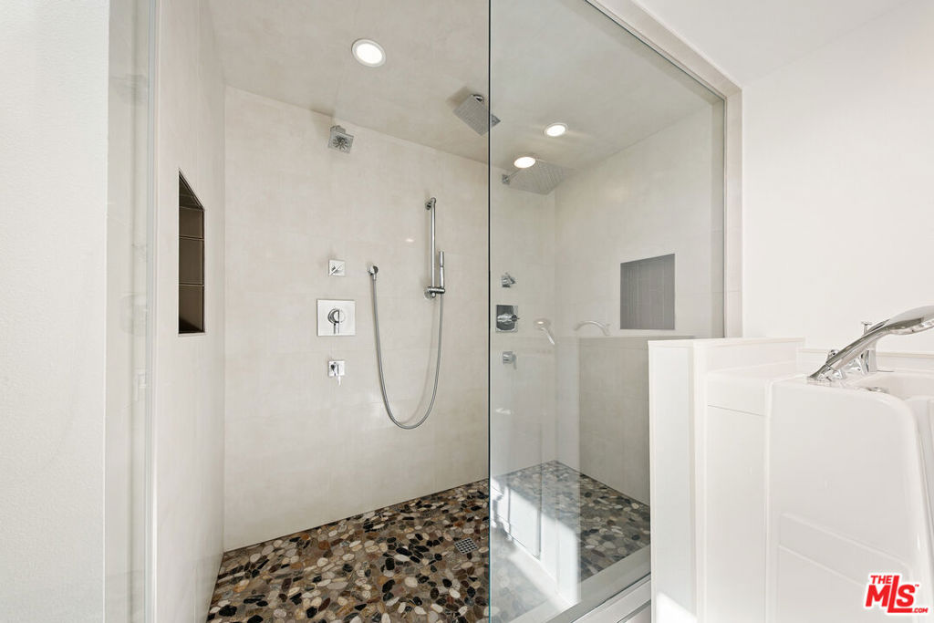 MLS #26860837 image #57