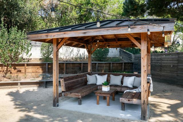 6932 Freedom Boulevard, Aptos CA: https://media.crmls.org/mediaz/7399bdc5-d57f-47e2-9a96-6304af7e5630.jpg