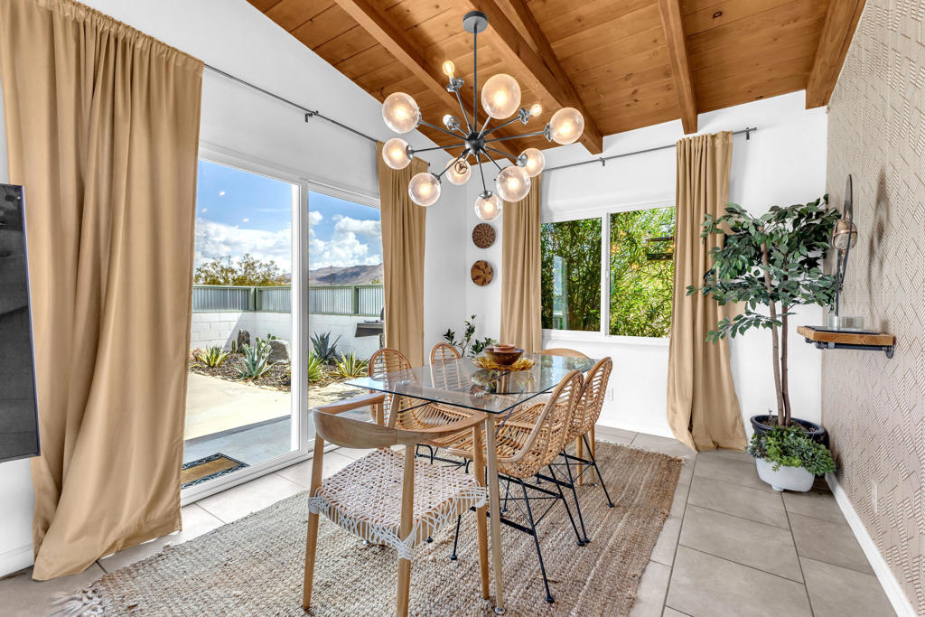 MLS #219135012DA image #17