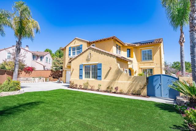 1330 Panorama Ridge Rd, Oceanside CA: https://media.crmls.org/mediaz/739d0e87-afb2-4df2-a6dd-856f6e2a0abc.jpg