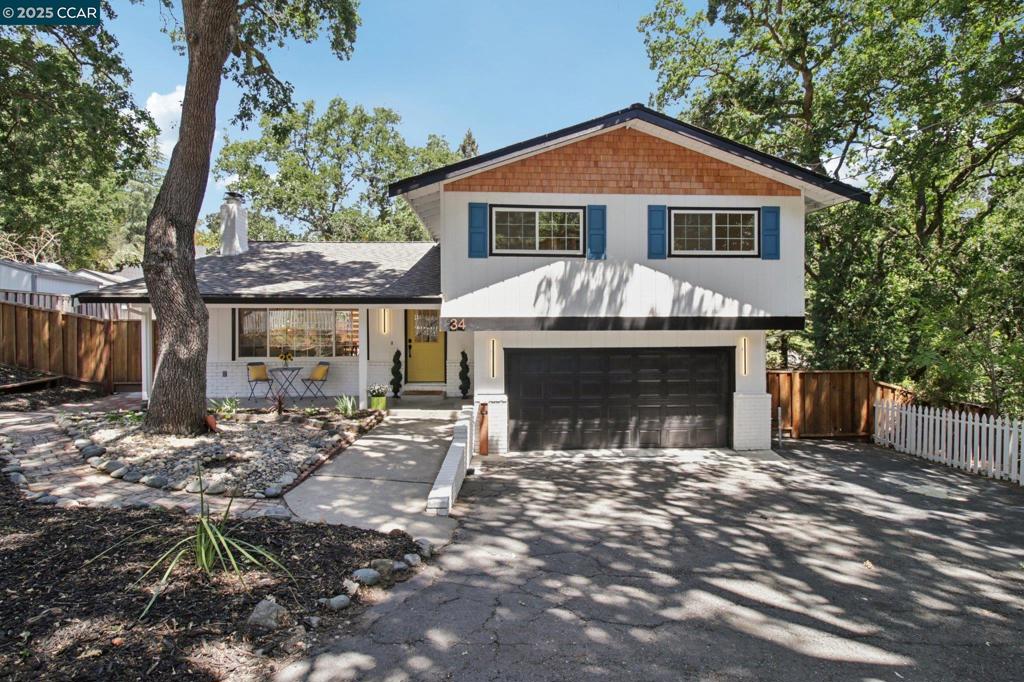 34 Vista Ln