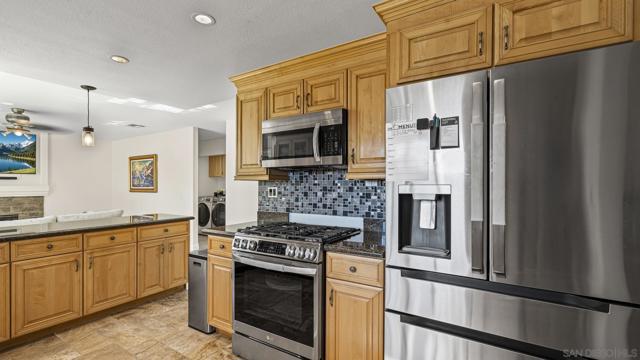 24249 Sargeant Rd, Ramona CA: https://media.crmls.org/mediaz/739ebabf-b250-4e4e-8fb6-26fa2ce28352.jpg