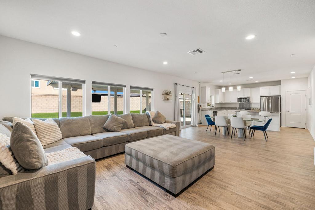 MLS #219131396DA image #10