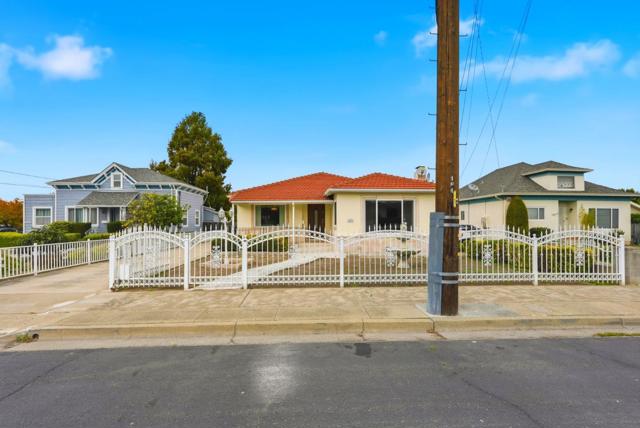 418 Sybil Avenue, San Leandro CA: https://media.crmls.org/mediaz/739ffd4f-a374-4644-b4a2-d8e7666dc761.jpg