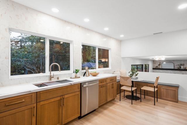 1657 FOOTHILL Drive, Vista CA: https://media.crmls.org/mediaz/73a103e1-1ab5-40f1-8e8b-499e82651071.jpg