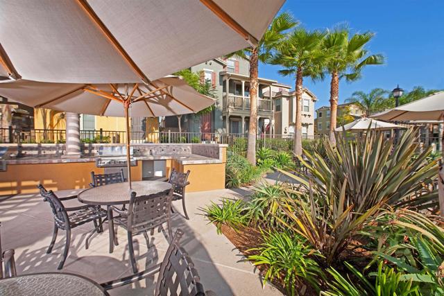 1804 OLIVE GREEN ST, Chula Vista CA: https://media.crmls.org/mediaz/73a1d0bf-ad87-4341-9424-b739e798a734.jpg