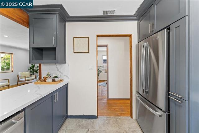 365 Pestana Pl, Livermore CA: https://media.crmls.org/mediaz/73a25ca8-61c4-4ef8-b8a1-da895ce154c5.jpg