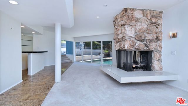 4654 Encino Avenue photo 8