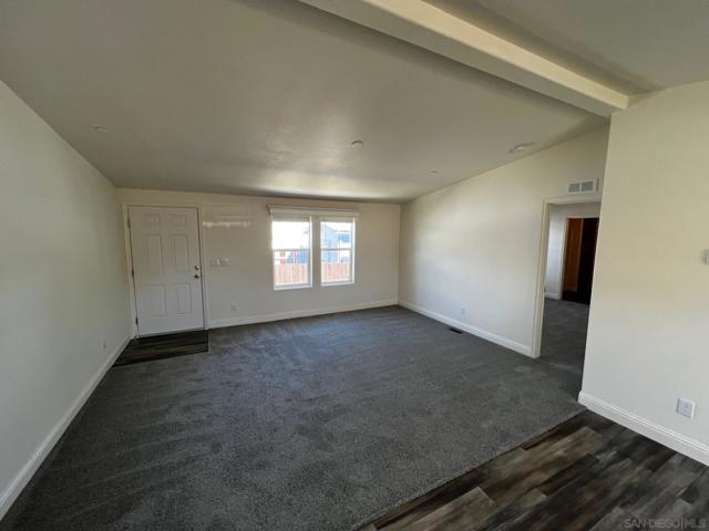Image 7 of 59 For 8975 Lamar St