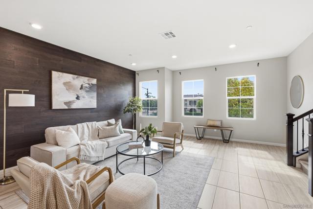 5992 Village Center Loop, San Diego CA: https://media.crmls.org/mediaz/73a69bd4-3381-459c-afbe-b2556cdae29d.jpg