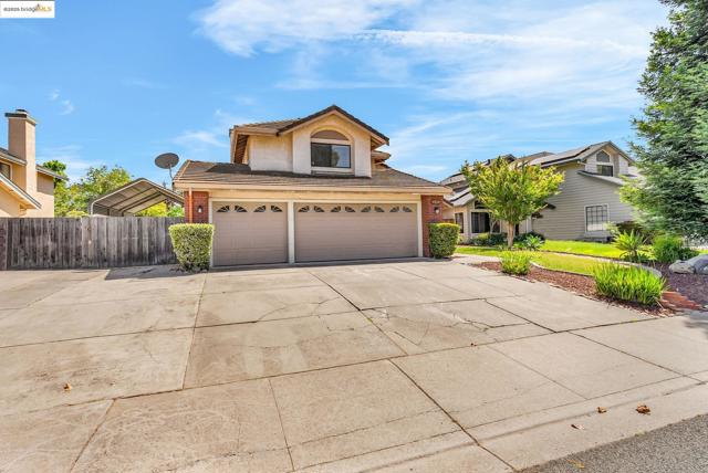 4820 RIDGEVIEW DRIVE, Antioch CA: https://media.crmls.org/mediaz/73a72f0f-1cfe-42ec-b308-00d8a12367f3.jpg