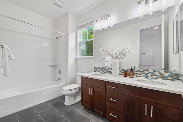 109 Avellino Way, Mountain View CA: https://media.crmls.org/mediaz/73a74b01-5904-4fda-8dc2-ca1ce674f1f0.jpg