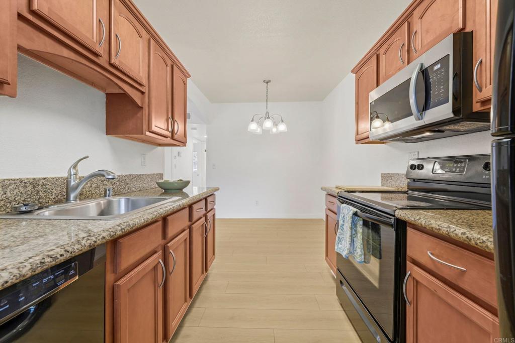 4465 Home Ave East - photo 4