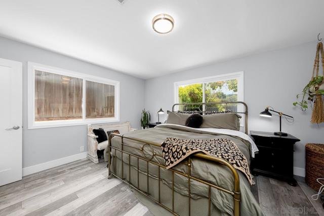 3850 Demus St, San Diego CA: https://media.crmls.org/mediaz/73a95776-c8c4-48b6-a0bc-41a3ea3f78f9.jpg