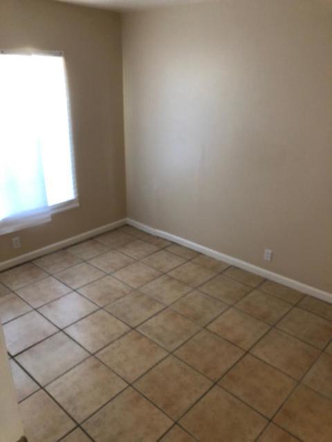 833 Spencer Avenue, Modesto CA: https://media.crmls.org/mediaz/73a98c18-1282-4306-ac96-c785182be622.jpg