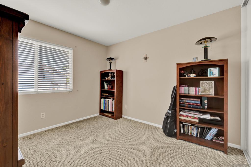 MLS #250033559SD image #36