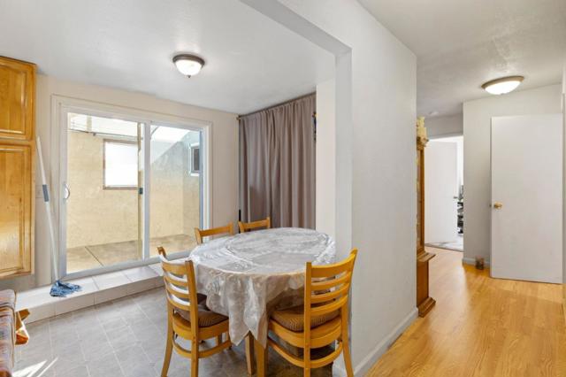 306 Beech Street, Redwood City CA: https://media.crmls.org/mediaz/73aa4db3-3e59-41af-b38e-2759be1fb900.jpg