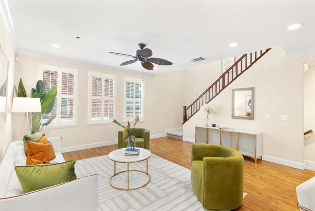 835 Gaspar Vista, San Jose CA: https://media.crmls.org/mediaz/73ab3f0e-c7f0-4d00-9397-9ae381e72b37.jpg