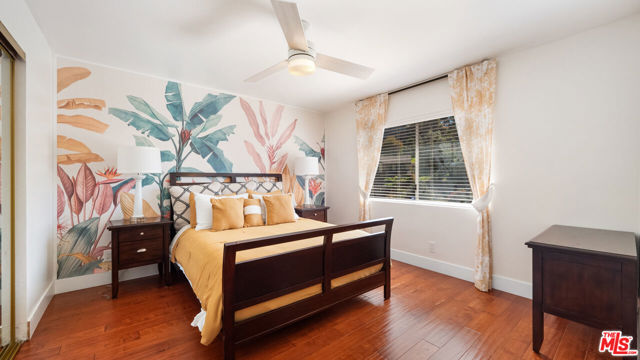 2655 Saxon Drive, Los Angeles CA: https://media.crmls.org/mediaz/73abba98-b3a9-4aa1-ab6b-bccb79df740c.jpg