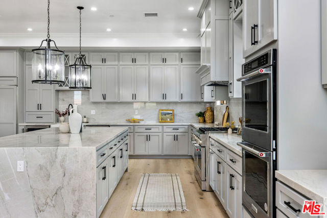 6888 Alta Vista Drive, Rancho Palos Verdes CA: https://media.crmls.org/mediaz/73abf968-053a-4910-ad9b-ca568bd29d24.jpg