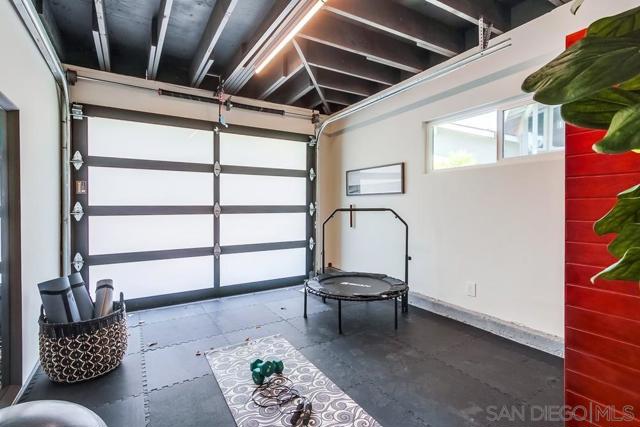 2223 Caminito Preciosa Sur, La Jolla CA: https://media.crmls.org/mediaz/73ae5964-da39-4494-ab32-4728113253e2.jpg